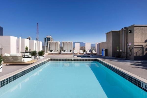 Huge Downtown La Loft With Rooftop Pool & Jacuzzi Los Ángeles Exterior foto